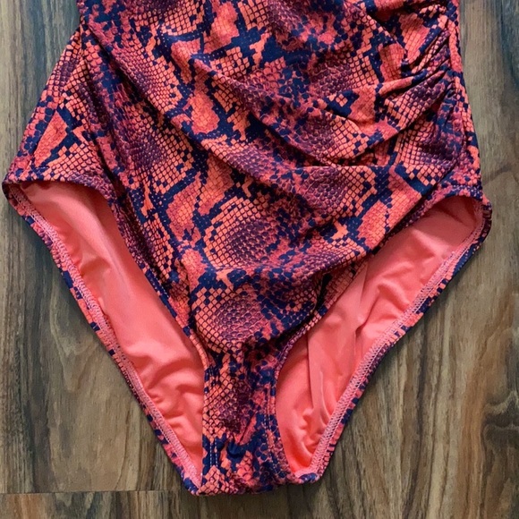 Michael Kors Persimmon Cruise swimsuit - Picture 10 of 15